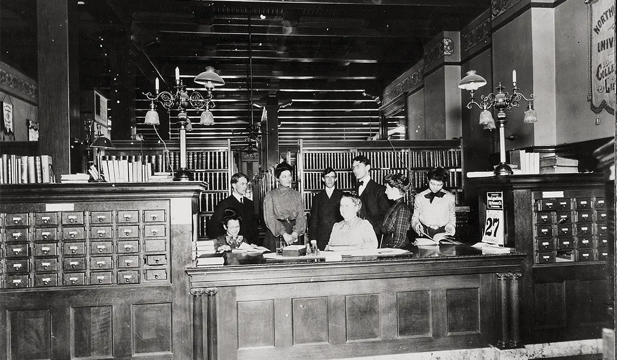 Lunt Library